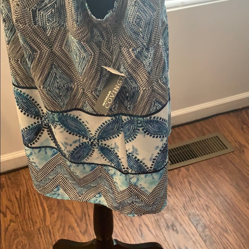 Blouse - Picture 4 of 10
